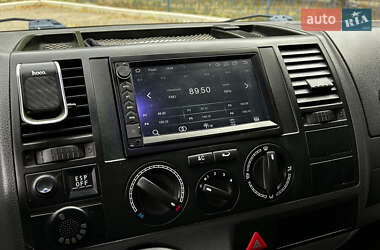 Минивэн Volkswagen Transporter 2008 в 