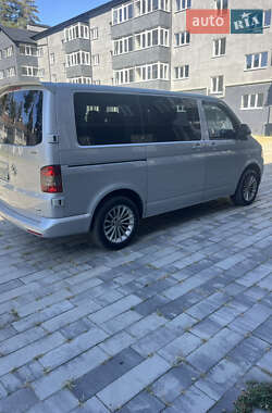 Минивэн Volkswagen Transporter 2012 в 