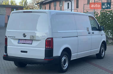 Вантажний фургон Volkswagen Transporter 2017 в 