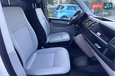 Вантажний фургон Volkswagen Transporter 2017 в 