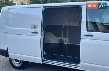 Вантажний фургон Volkswagen Transporter 2017 в 