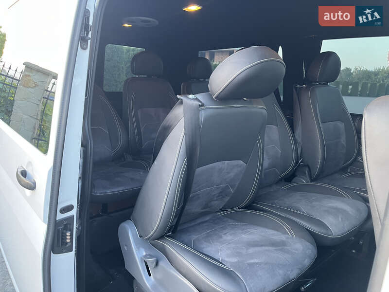 Минивэн Volkswagen Transporter 2016 в Львове
