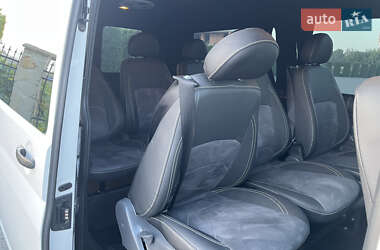 Минивэн Volkswagen Transporter 2016 в 