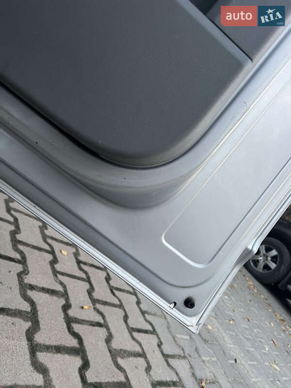 Минивэн Volkswagen Transporter 2005 в Сумах