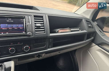 Минивэн Volkswagen Transporter 2019 в 