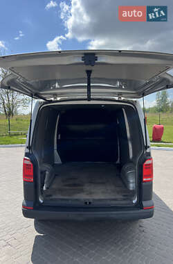 Грузовой фургон Volkswagen Transporter 2019 в 