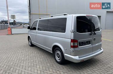 Минивэн Volkswagen Transporter 2009 в 