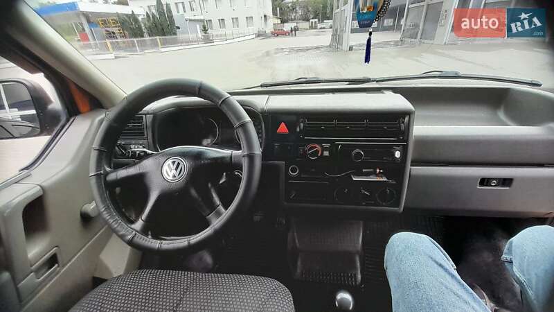 Минивэн Volkswagen Transporter 2000 в Тернополе