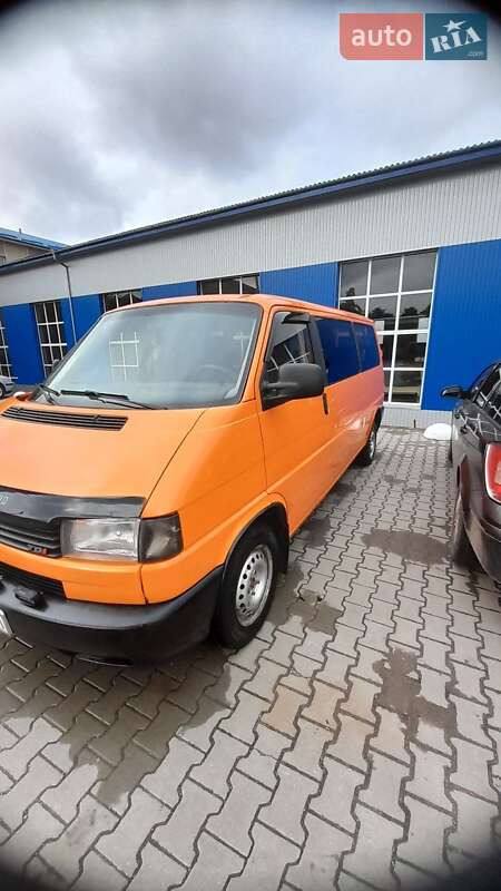Минивэн Volkswagen Transporter 2000 в Тернополе