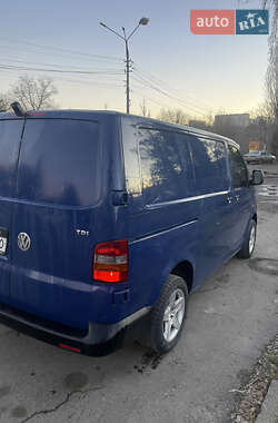 Минивэн Volkswagen Transporter 2005 в 