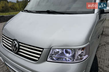 Минивэн Volkswagen Transporter 2004 в 