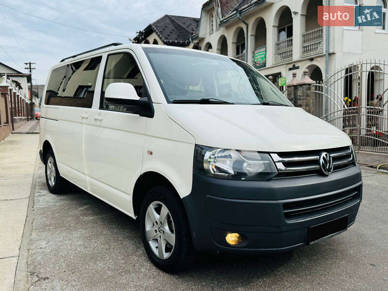 Минивэн Volkswagen Transporter 2010 в Солотвине