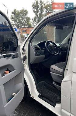 Минивэн Volkswagen Transporter 2007 в 