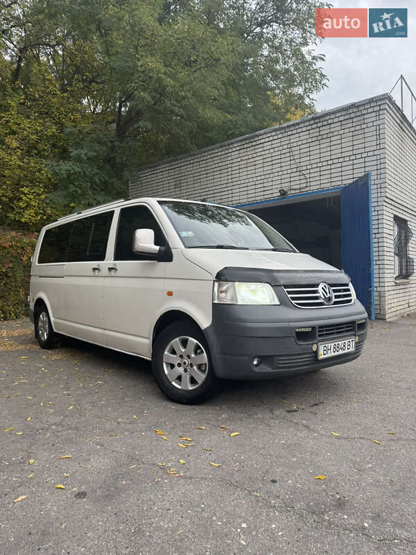 Минивэн Volkswagen Transporter 2005 в 