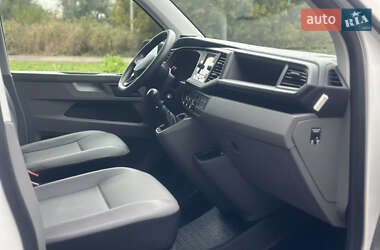 Грузовой фургон Volkswagen Transporter 2023 в 