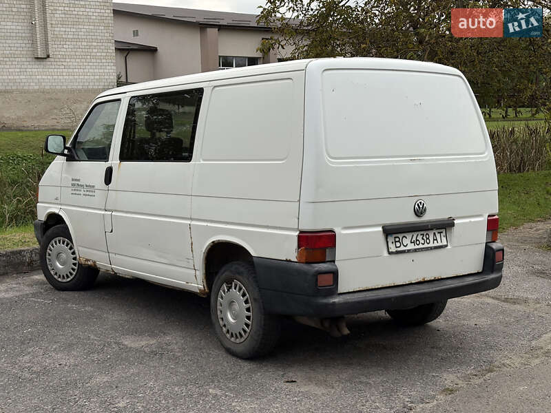 Минивэн Volkswagen Transporter 2001 в Буске