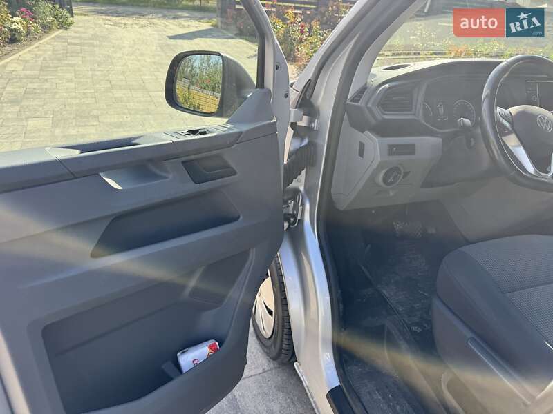 Грузовой фургон Volkswagen Transporter 2022 в Любомле