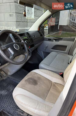 Минивэн Volkswagen Transporter 2005 в 