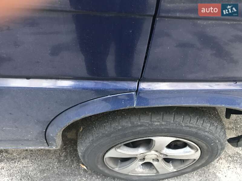 Минивэн Volkswagen Transporter 2002 в Киеве