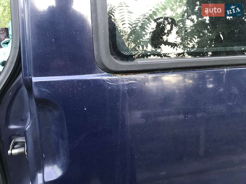 Минивэн Volkswagen Transporter 2002 в Киеве