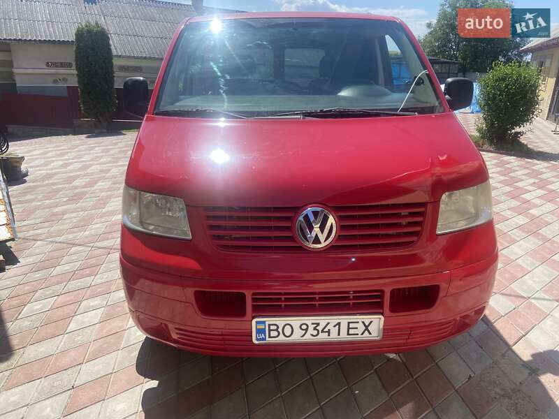 Грузовой фургон Volkswagen Transporter 2006 в Тернополе