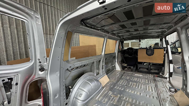 Минивэн Volkswagen Transporter 2017 в Полтаве