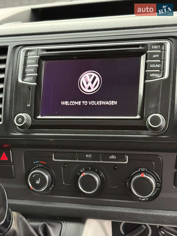 Грузовой фургон Volkswagen Transporter 2019 в Дрогобыче