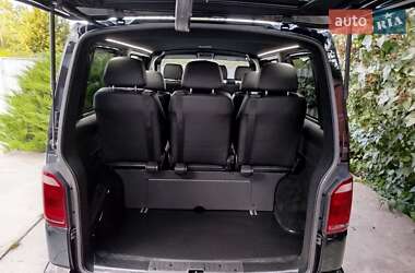 Минивэн Volkswagen Transporter 2019 в 