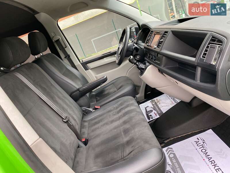 Минивэн Volkswagen Transporter 2015 в Ивано-Франковске