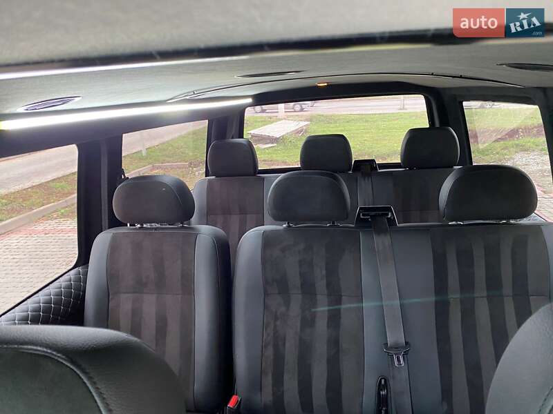 Минивэн Volkswagen Transporter 2015 в Ивано-Франковске