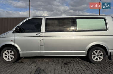 Минивэн Volkswagen Transporter 2011 в 