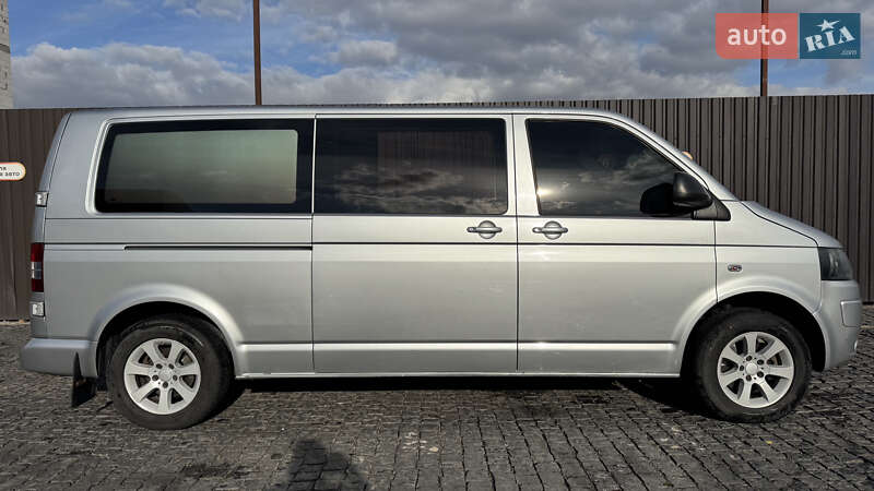 Минивэн Volkswagen Transporter 2011 в Киеве