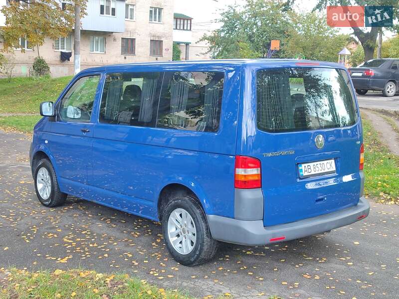 Минивэн Volkswagen Transporter 2006 в Виннице