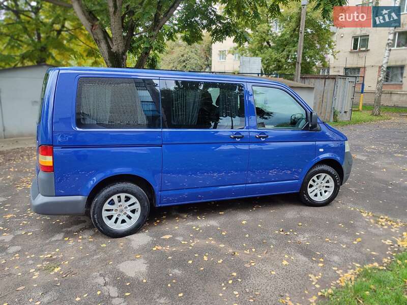 Минивэн Volkswagen Transporter 2006 в Виннице