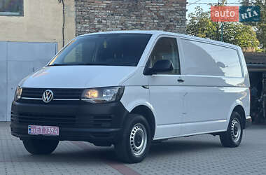 Грузовой фургон Volkswagen Transporter 2017 в 