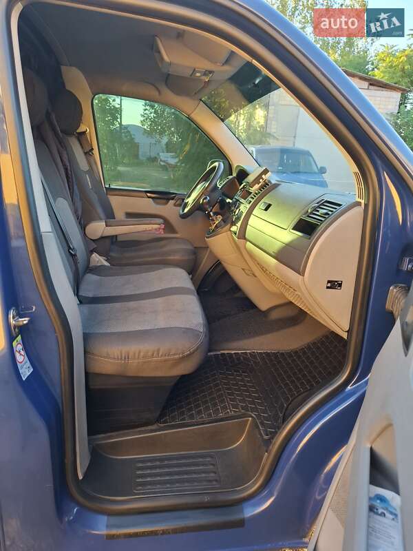 Грузовой фургон Volkswagen Transporter 2015 в Одессе