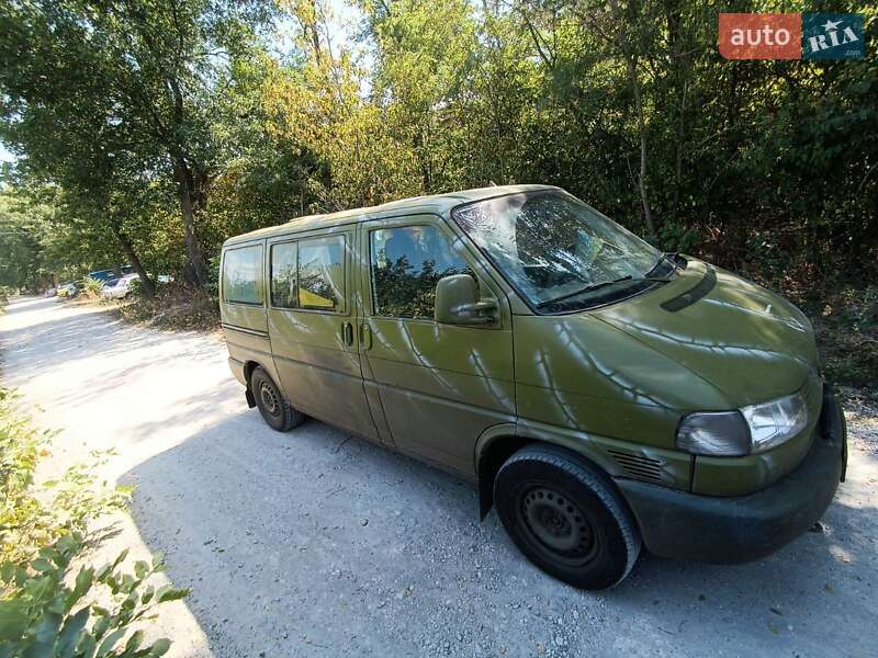 Минивэн Volkswagen Transporter 2001 в Днепре