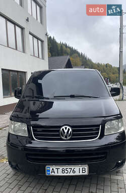 Минивэн Volkswagen Transporter 2007 в Яремче