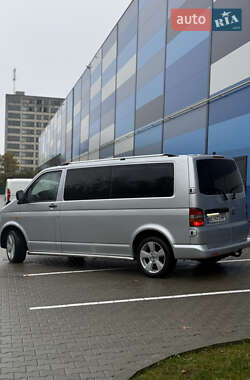 Минивэн Volkswagen Transporter 2006 в 