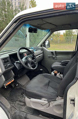 Минивэн Volkswagen Transporter 1999 в 