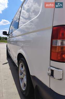Минивэн Volkswagen Transporter 2004 в 