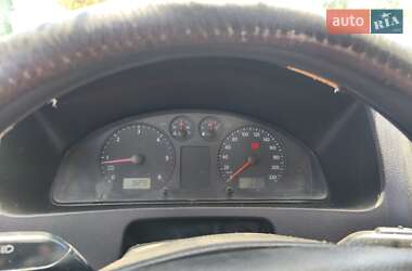 Минивэн Volkswagen Transporter 2004 в 