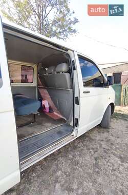 Минивэн Volkswagen Transporter 2004 в 