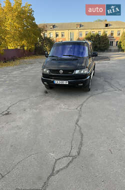 Минивэн Volkswagen Transporter 2002 в 
