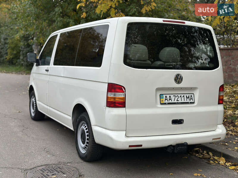 Минивэн Volkswagen Transporter 2008 в Киеве