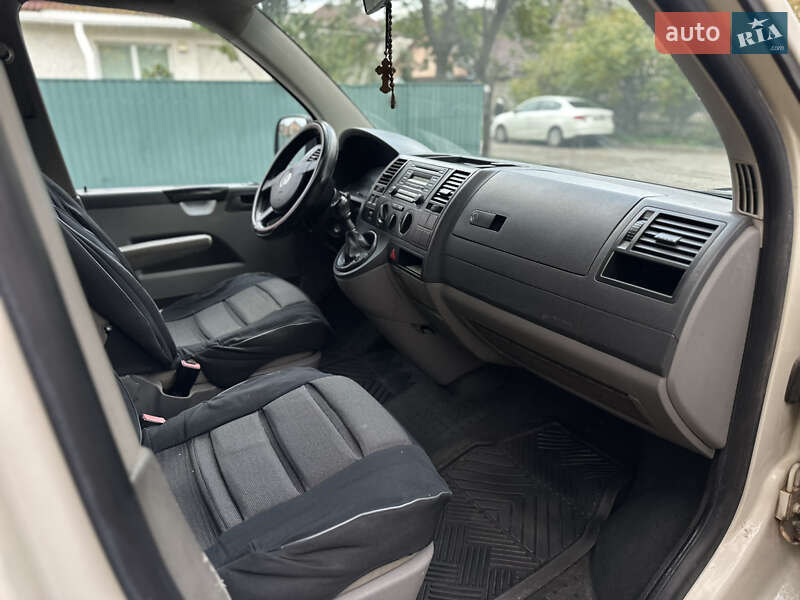 Минивэн Volkswagen Transporter 2008 в Киеве