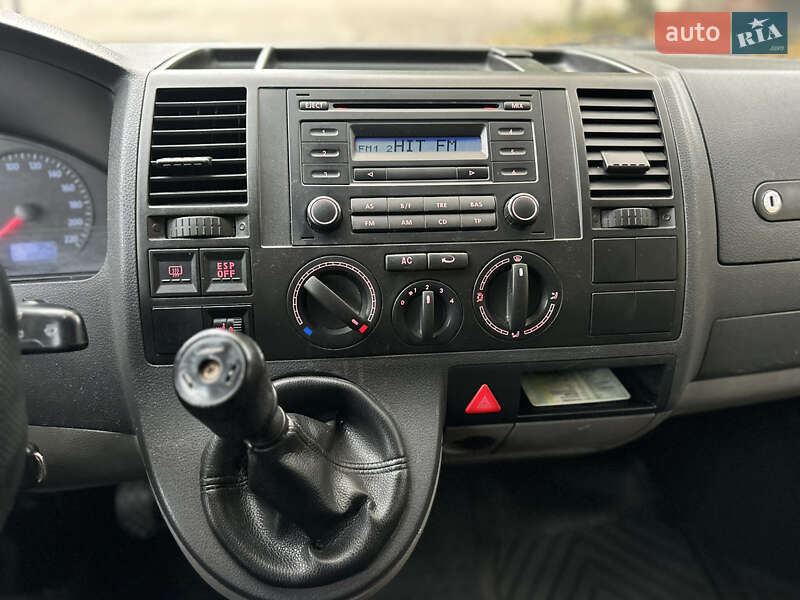 Минивэн Volkswagen Transporter 2008 в Киеве
