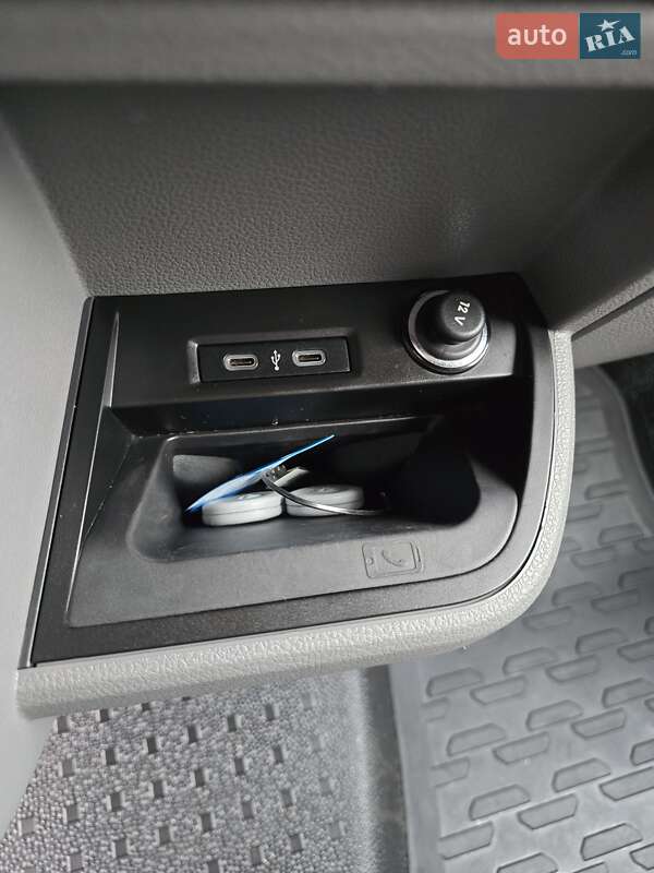 Грузовой фургон Volkswagen Transporter 2021 в Виннице