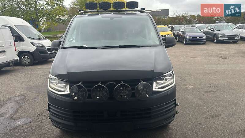 Грузовой фургон Volkswagen Transporter 2017 в Радомышле