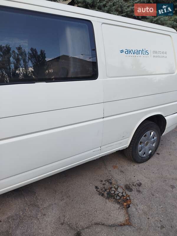 Грузопассажирский фургон Volkswagen Transporter 1999 в Днепре